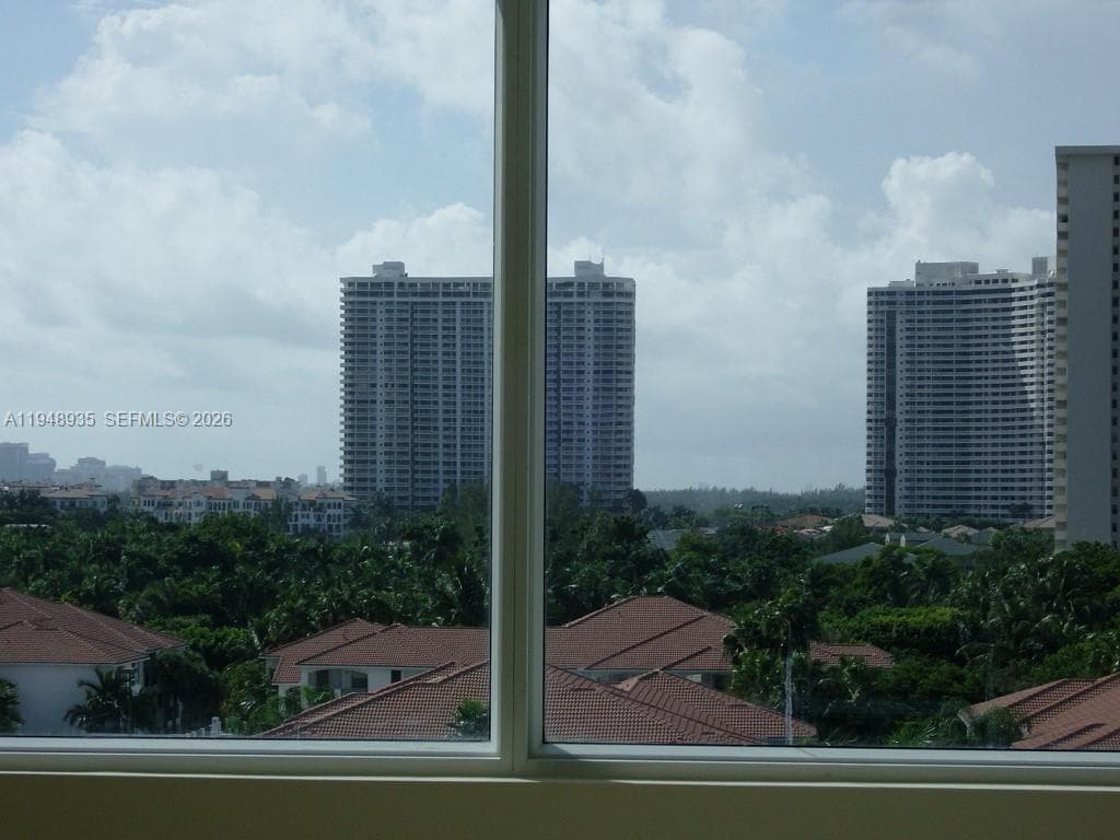 Eastside At Aventura Cond, Aventura, FL — 8
