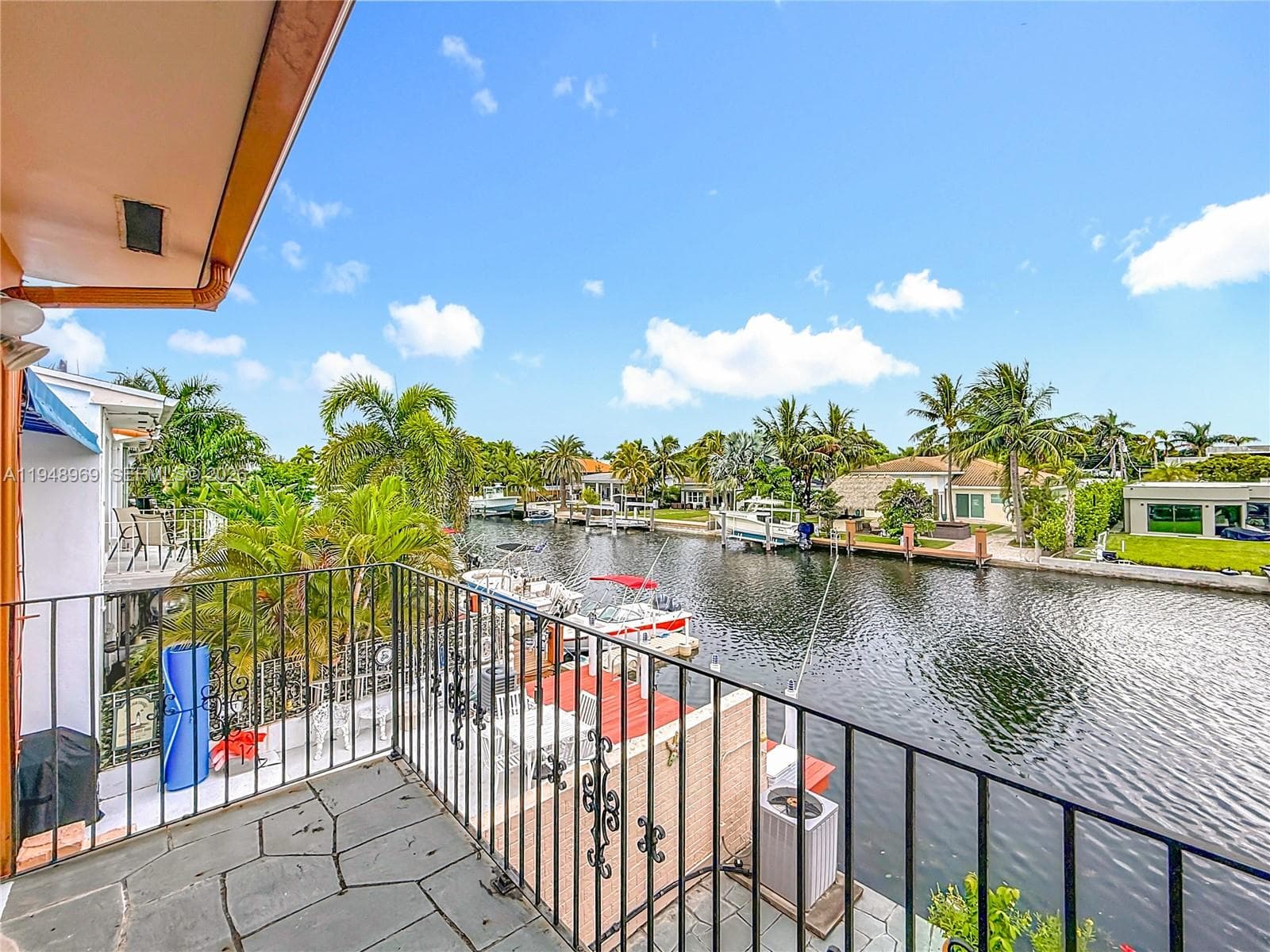 2205 NE 123rd St, North Miami FL 33181 — 5