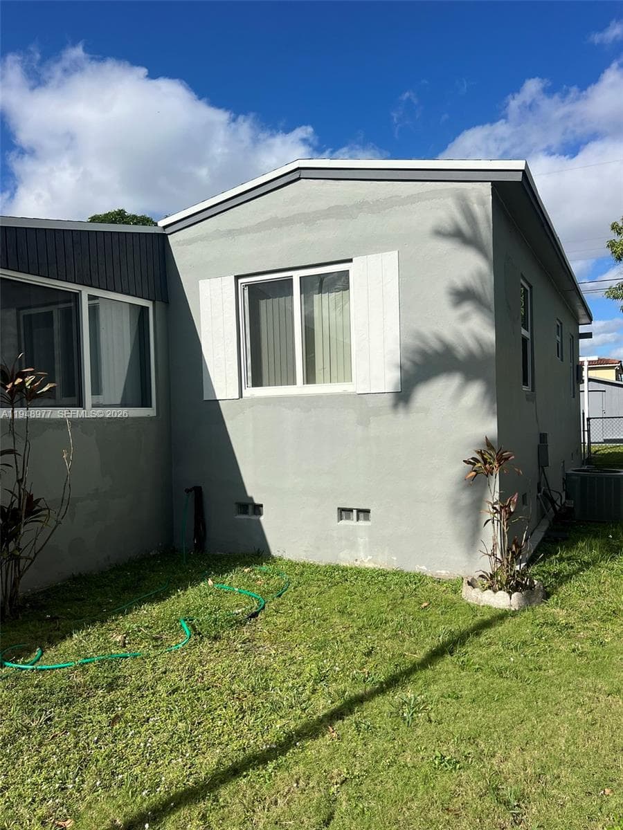 5561 SW 5th Ter, Miami FL 33134 — 8