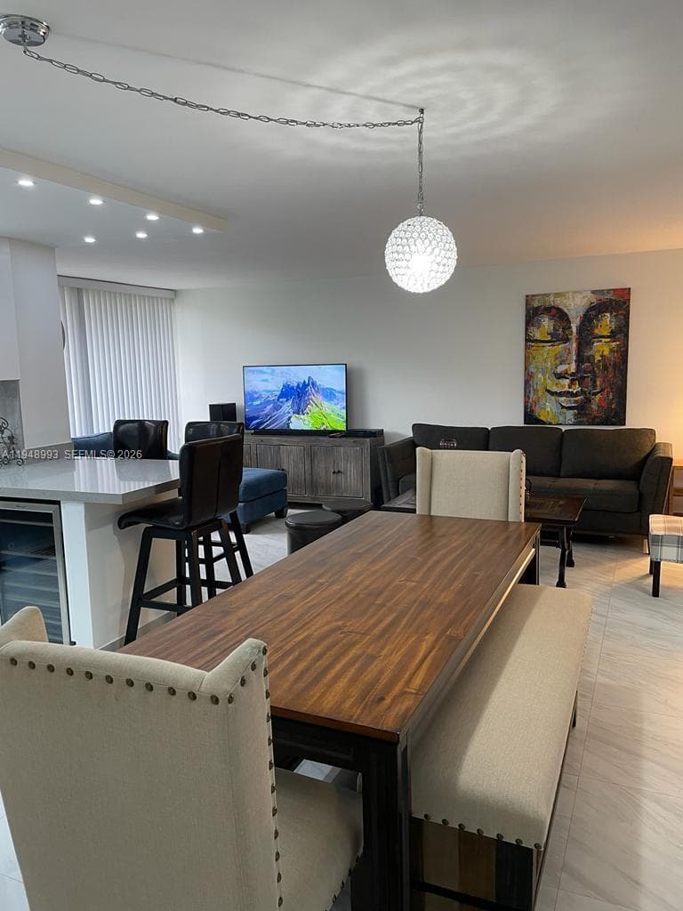 16919 N Bay Rd # 104, Sunny Isles Beach FL 33160 — 17