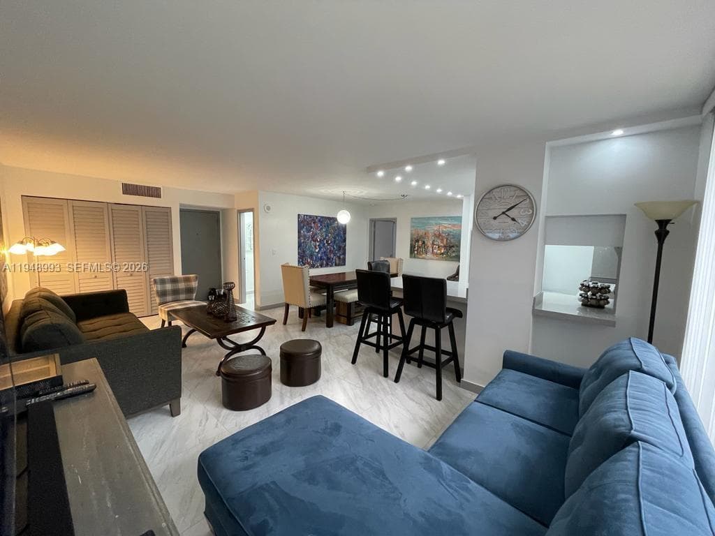 16919 N Bay Rd # 104, Sunny Isles Beach FL 33160 — 1