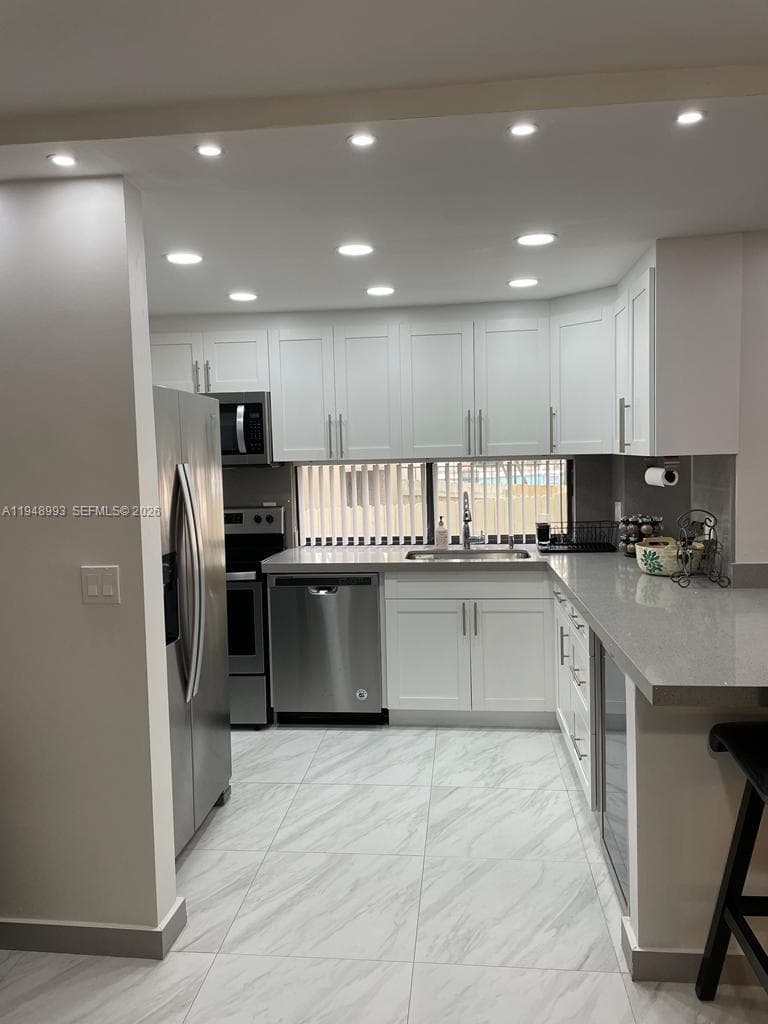 16919 N Bay Rd # 104, Sunny Isles Beach FL 33160 — 19