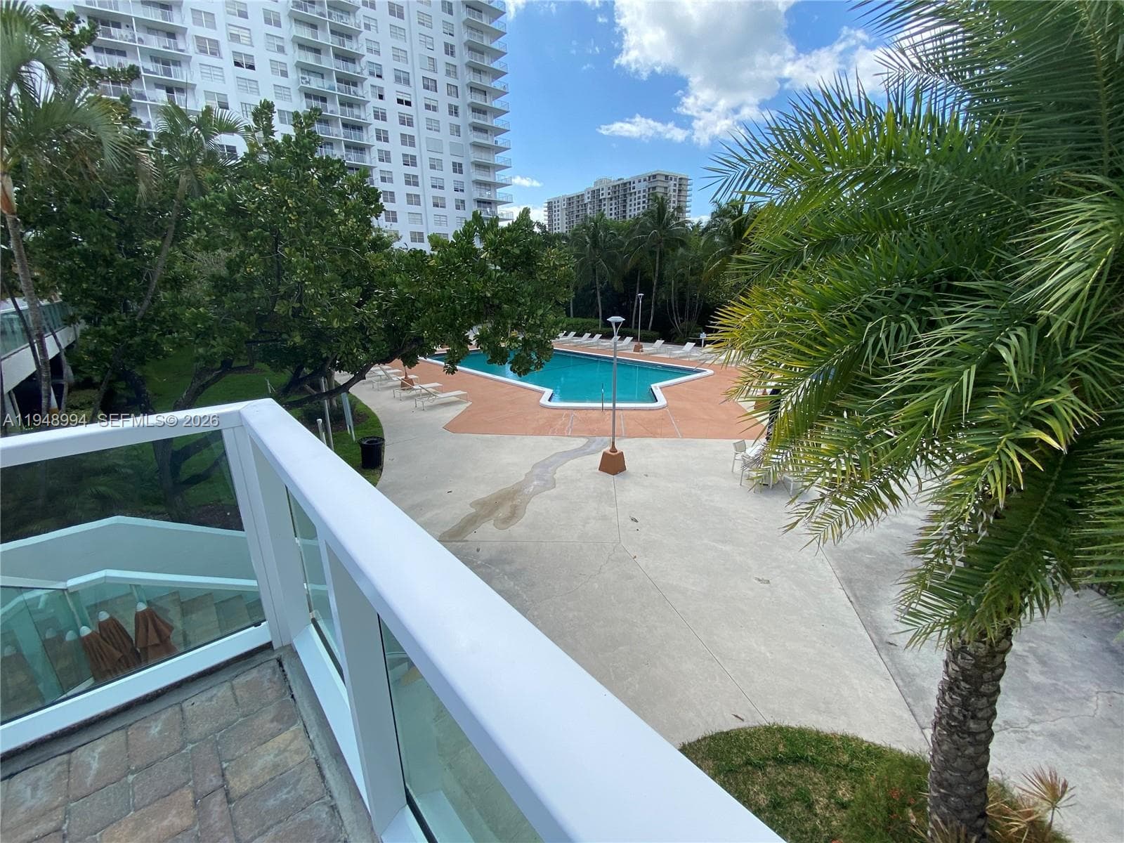 2851 NE 183rd St # 303E, Aventura FL 33160 — 41