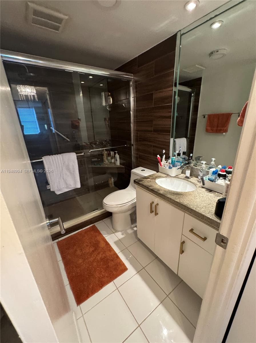2851 NE 183rd St # 303E, Aventura FL 33160 — 18