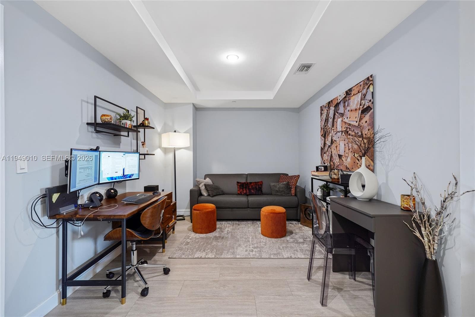 45 SW 9th St # 3405, Miami FL 33130 — 23
