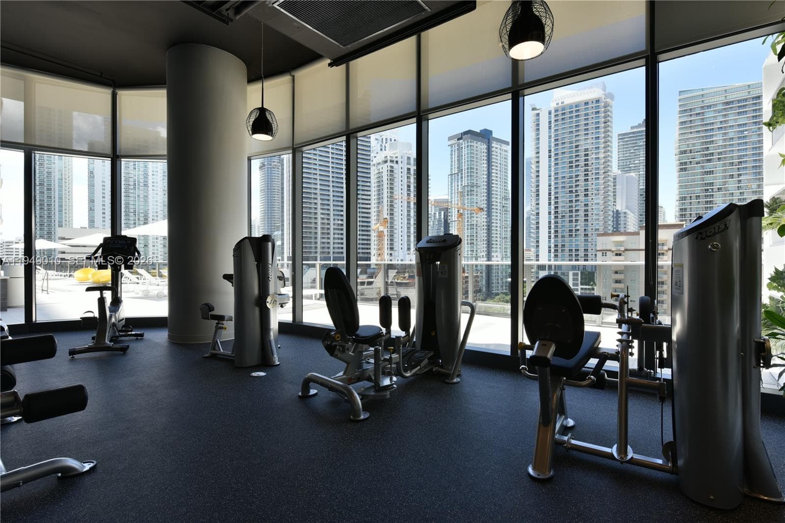 45 SW 9th St # 3405, Miami FL 33130 — 43