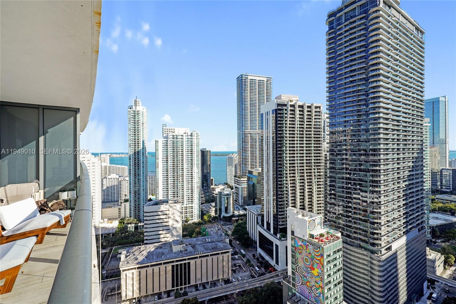45 SW 9th St # 3405, Miami FL 33130 — 20