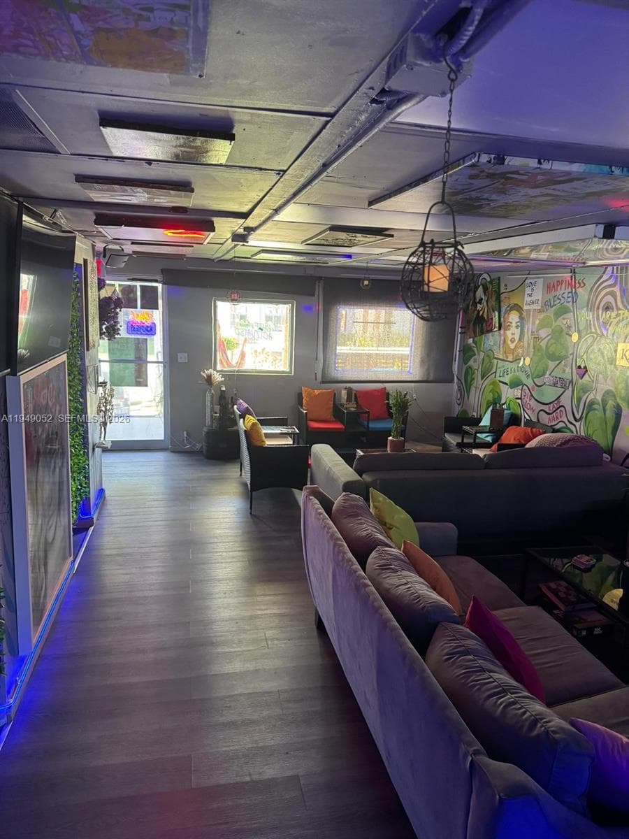 17010 W Dixie Hwy, North Miami Beach FL 33160 — 1