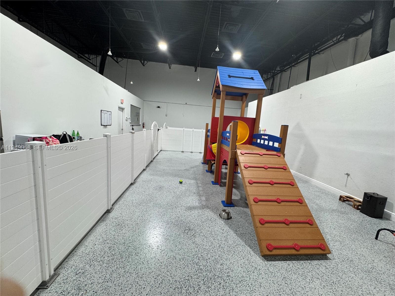 8347 NW 36th St, Doral FL 33166 — 12