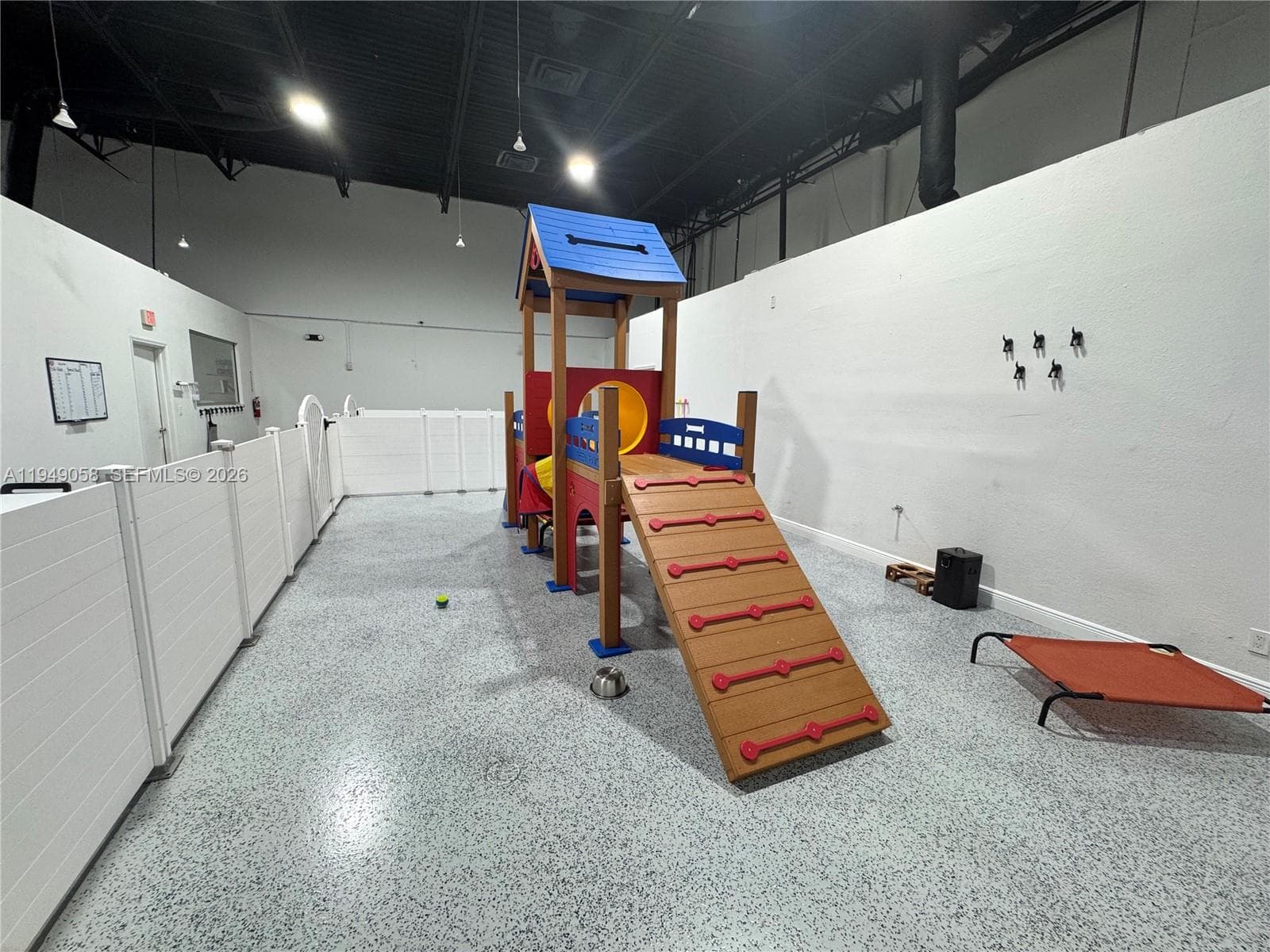 8347 NW 36th St, Doral FL 33166 — 10