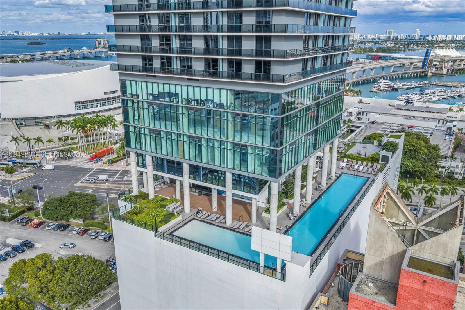 398 NE 5th St # 3207, Miami FL 33132 — 23