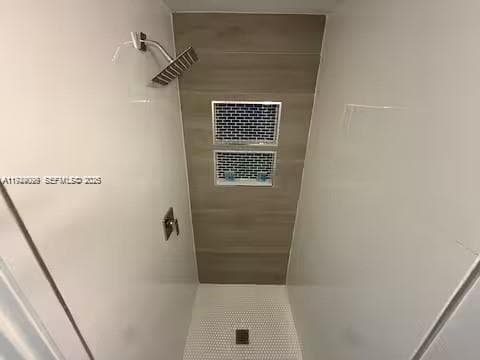 6828 NW 3rd Ave # 1, Miami FL 33150 — 5