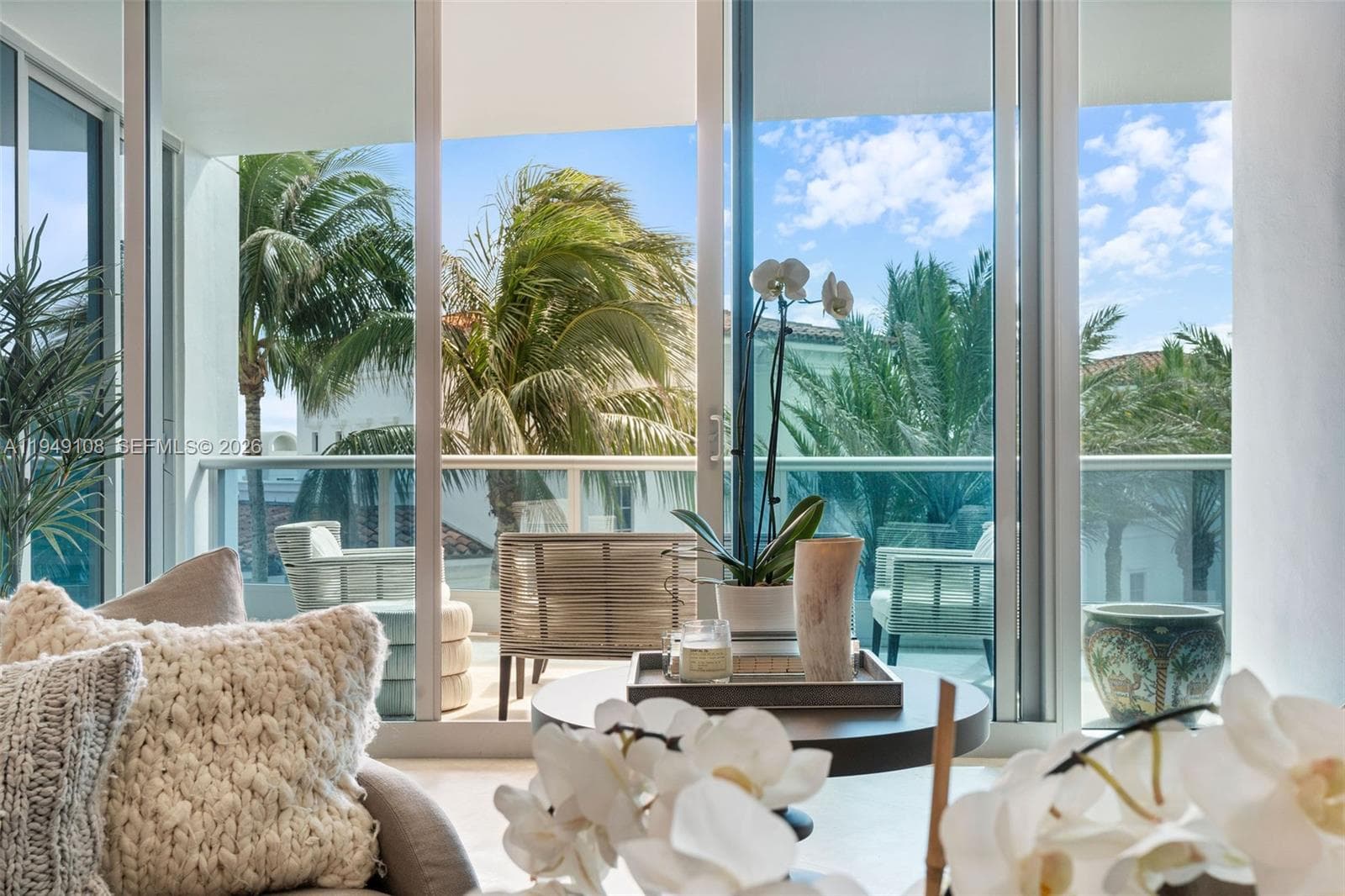 5959 Collins Ave # 606, Miami Beach FL 33140 — 2