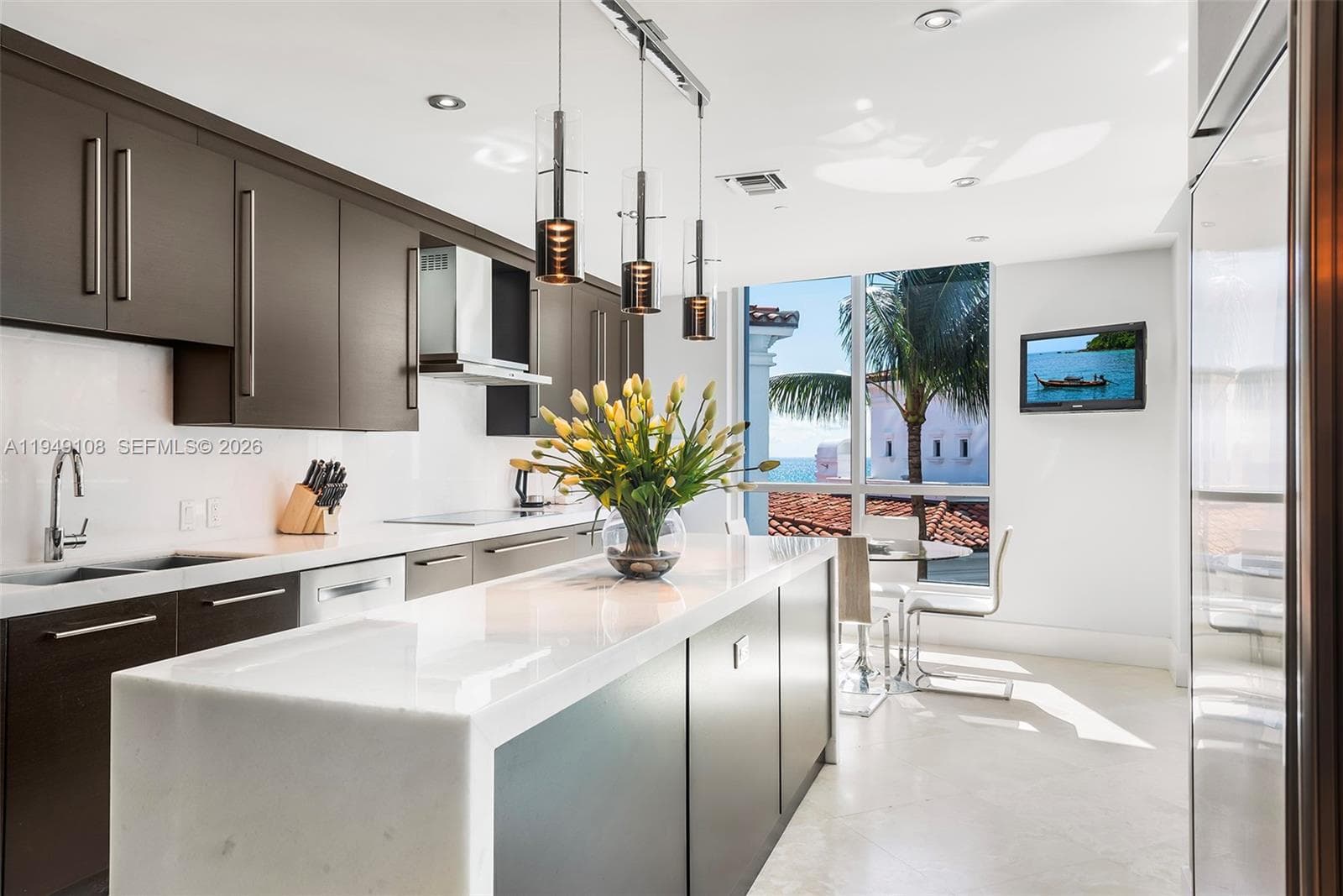 5959 Collins Ave # 606, Miami Beach FL 33140 — 17