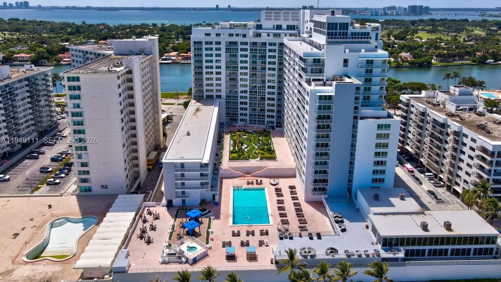 5401 Collins Ave # 340, Miami Beach FL 33140 — 2