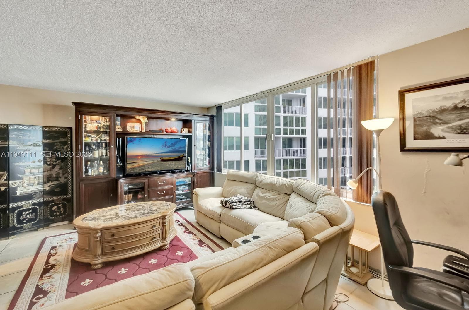 5401 Collins Ave # 340, Miami Beach FL 33140 — 9