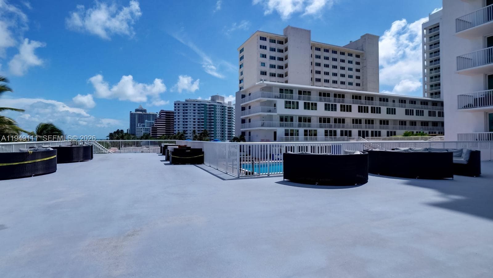 5401 Collins Ave # 340, Miami Beach FL 33140 — 38