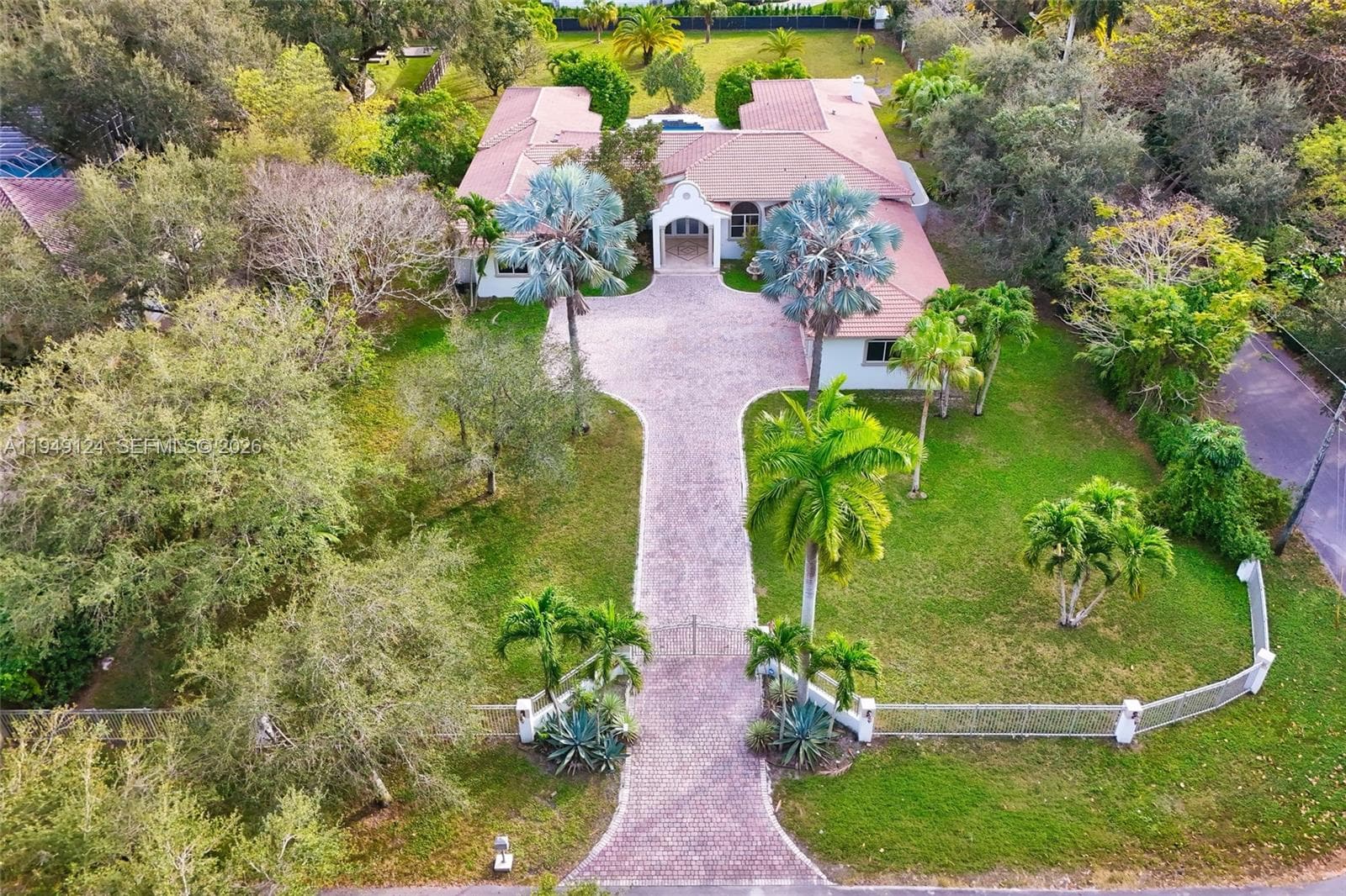 8480 SW 98th St, Miami FL 33156 — 1