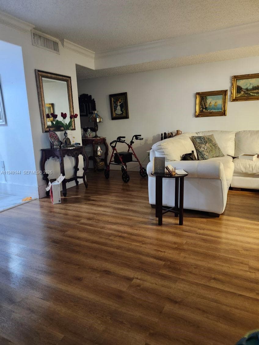 8810 SW 123rd Ct # M103, Miami FL 33186 — 8