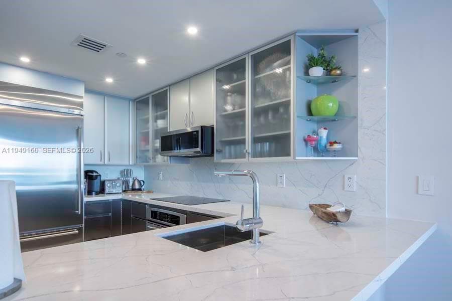 540 West Ave # 411, Miami Beach FL 33139 — 10