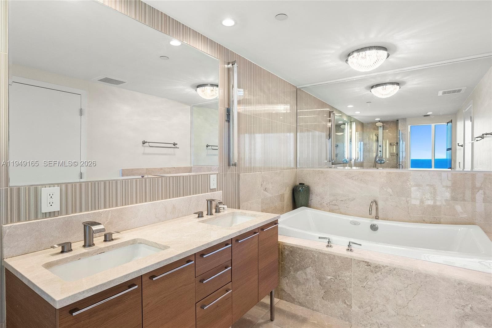 17001 Collins Ave # 4208, Sunny Isles Beach FL 33160 — 21