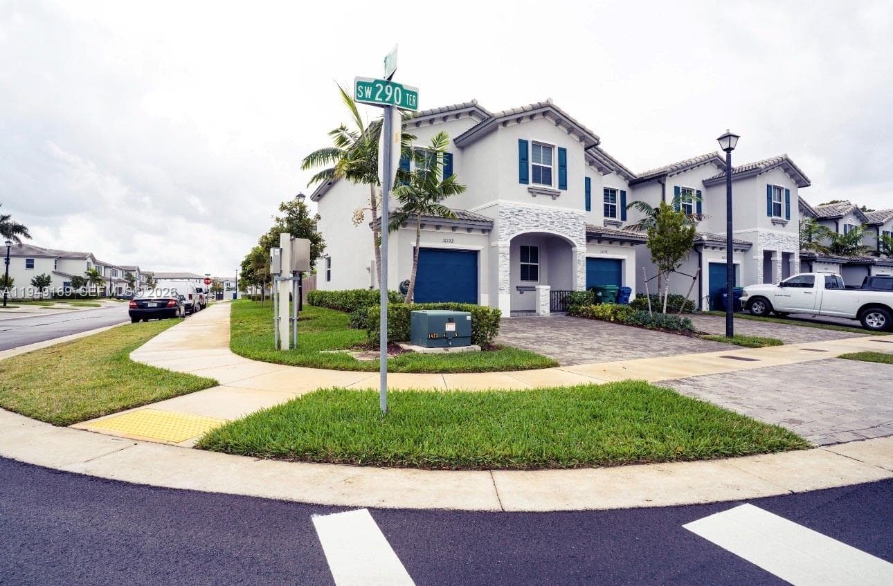 16222 SW 290th Ter, Homestead FL 33033 — 3