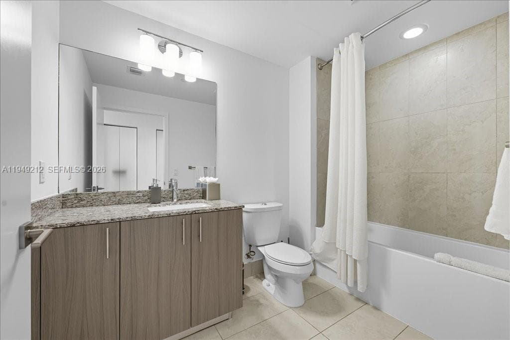 5350 NW 84th Ave # 505, Doral FL 33166 — 3