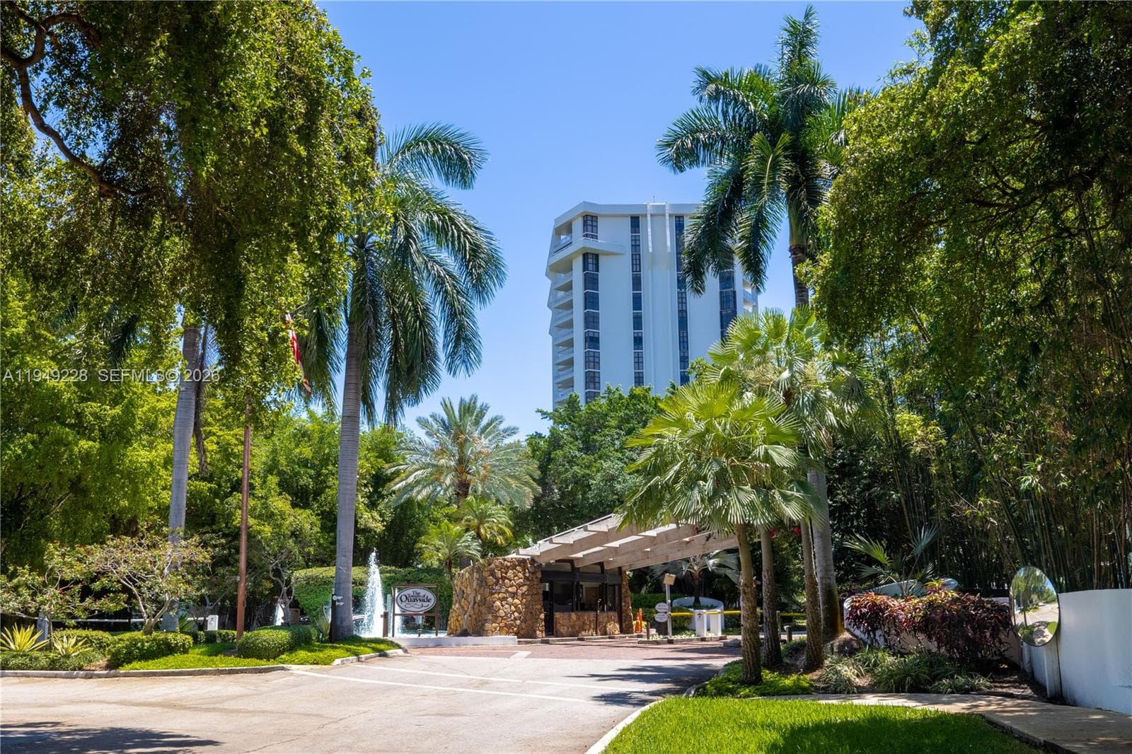 4000 Towerside Ter # 301, Miami FL 33138 — 42