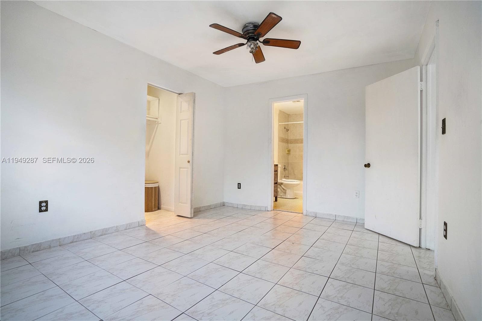 7925 Carlyle Ave # 202, Miami Beach FL 33141 — 14