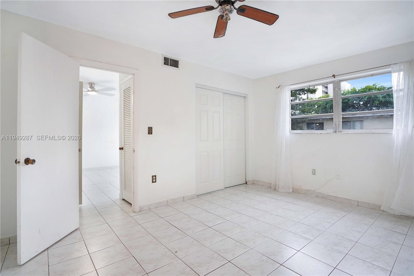 7925 Carlyle Ave # 202, Miami Beach FL 33141 — 15