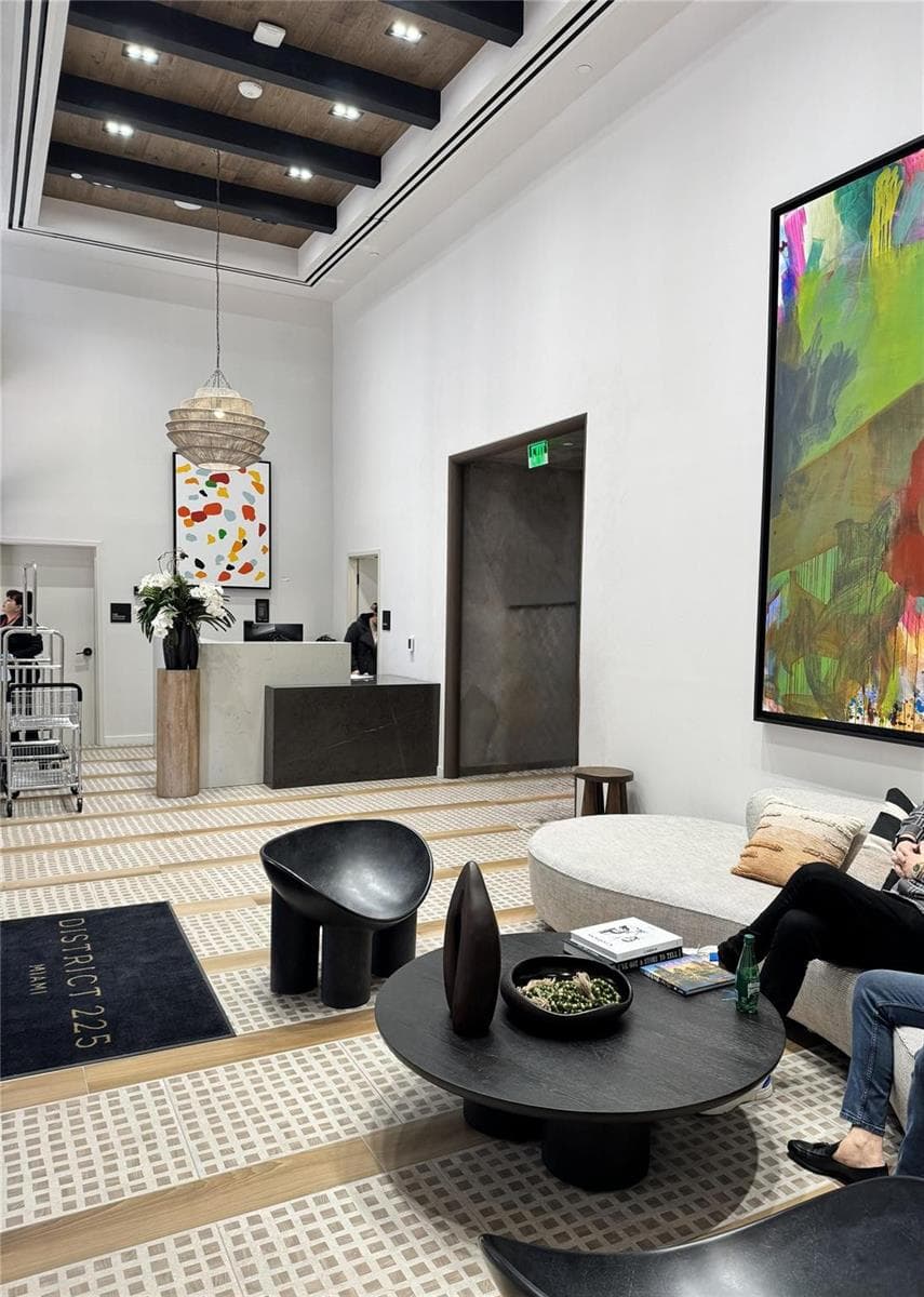 225 N Miami Avenue # 2507, Miami FL 33128 — 22