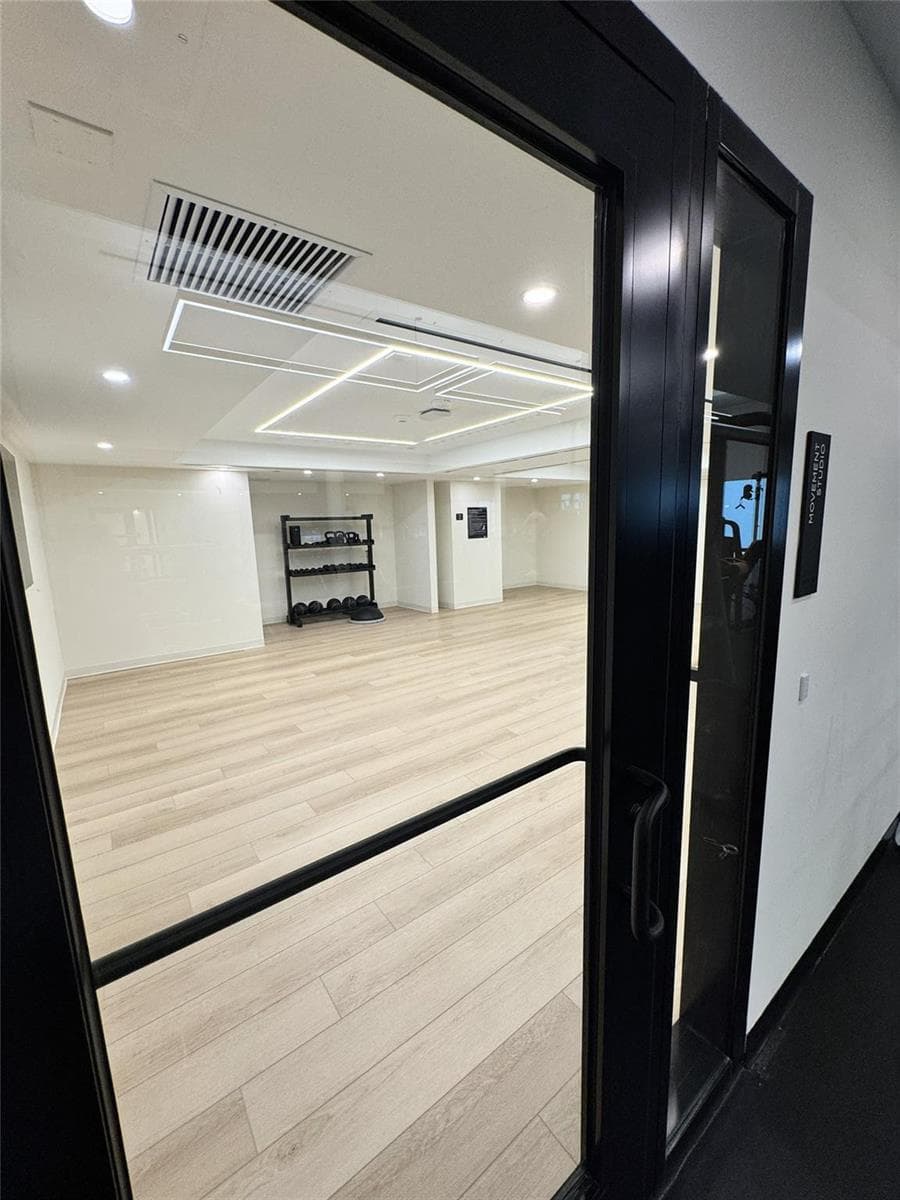 225 N Miami Avenue # 2507, Miami FL 33128 — 15