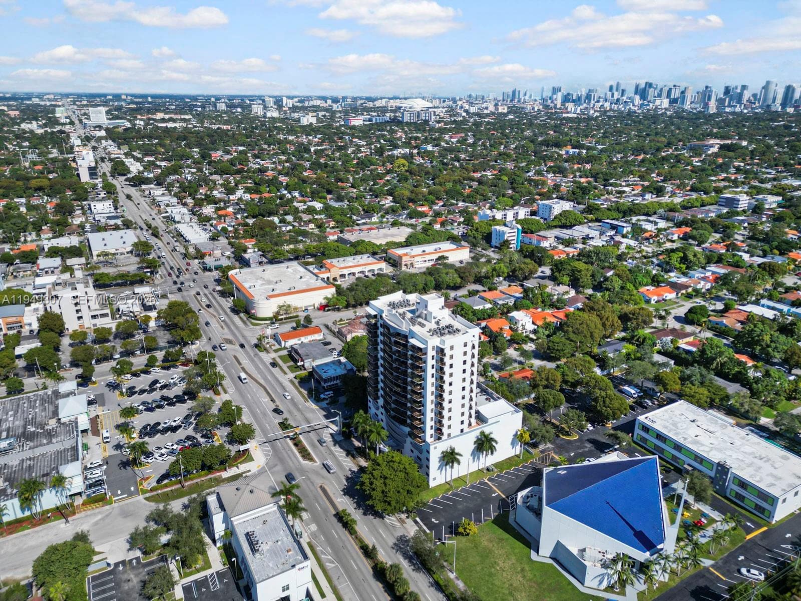 2301 SW 27th Ave # 1403, Miami FL 33145 — 42