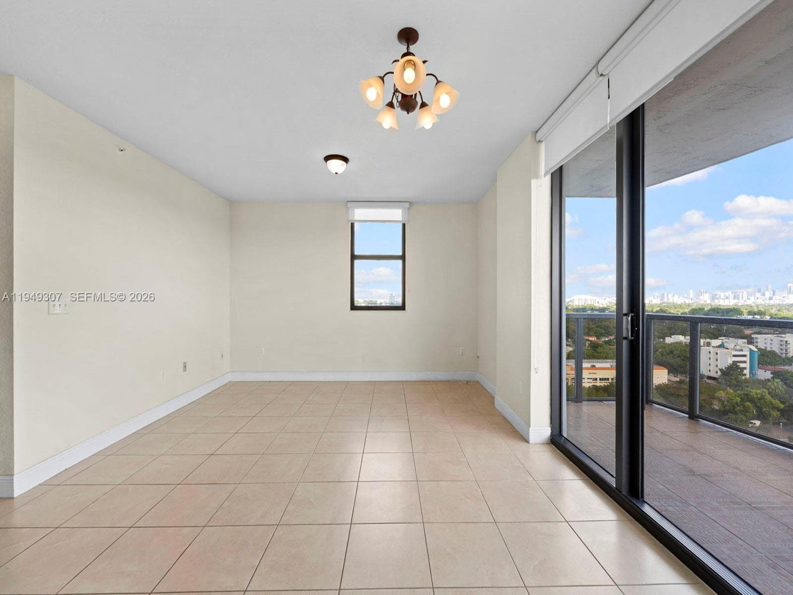 2301 SW 27th Ave # 1403, Miami FL 33145 — 21