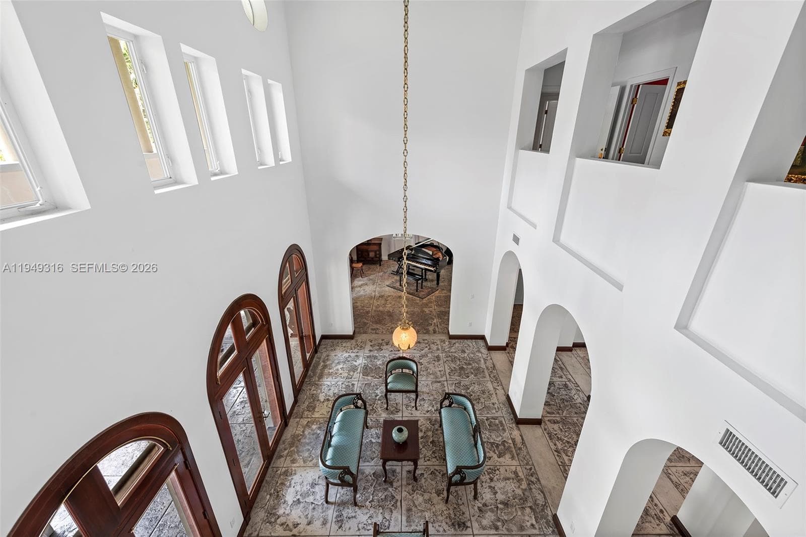 4191 Lybyer Ave, Miami FL 33133 — 24