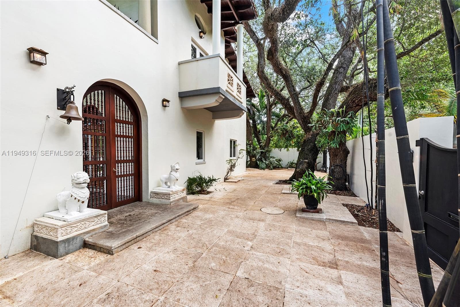 4191 Lybyer Ave, Miami FL 33133 — 48