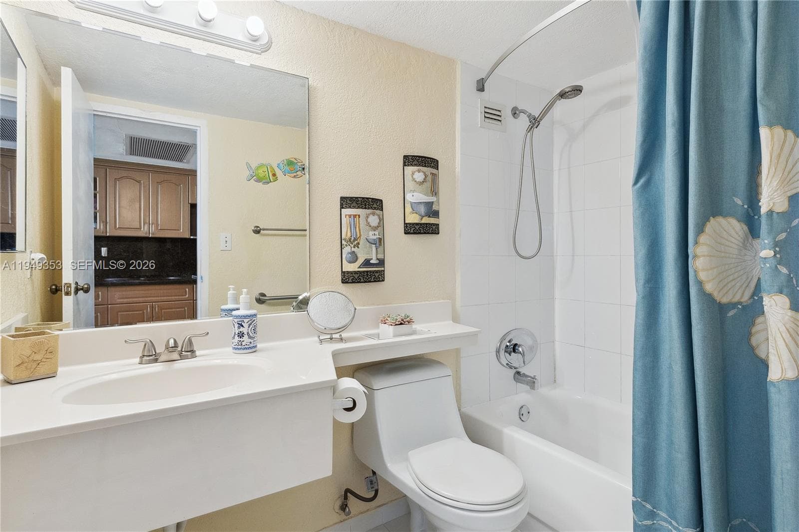 19201 Collins Ave # 612, Sunny Isles Beach FL 33160 — 11