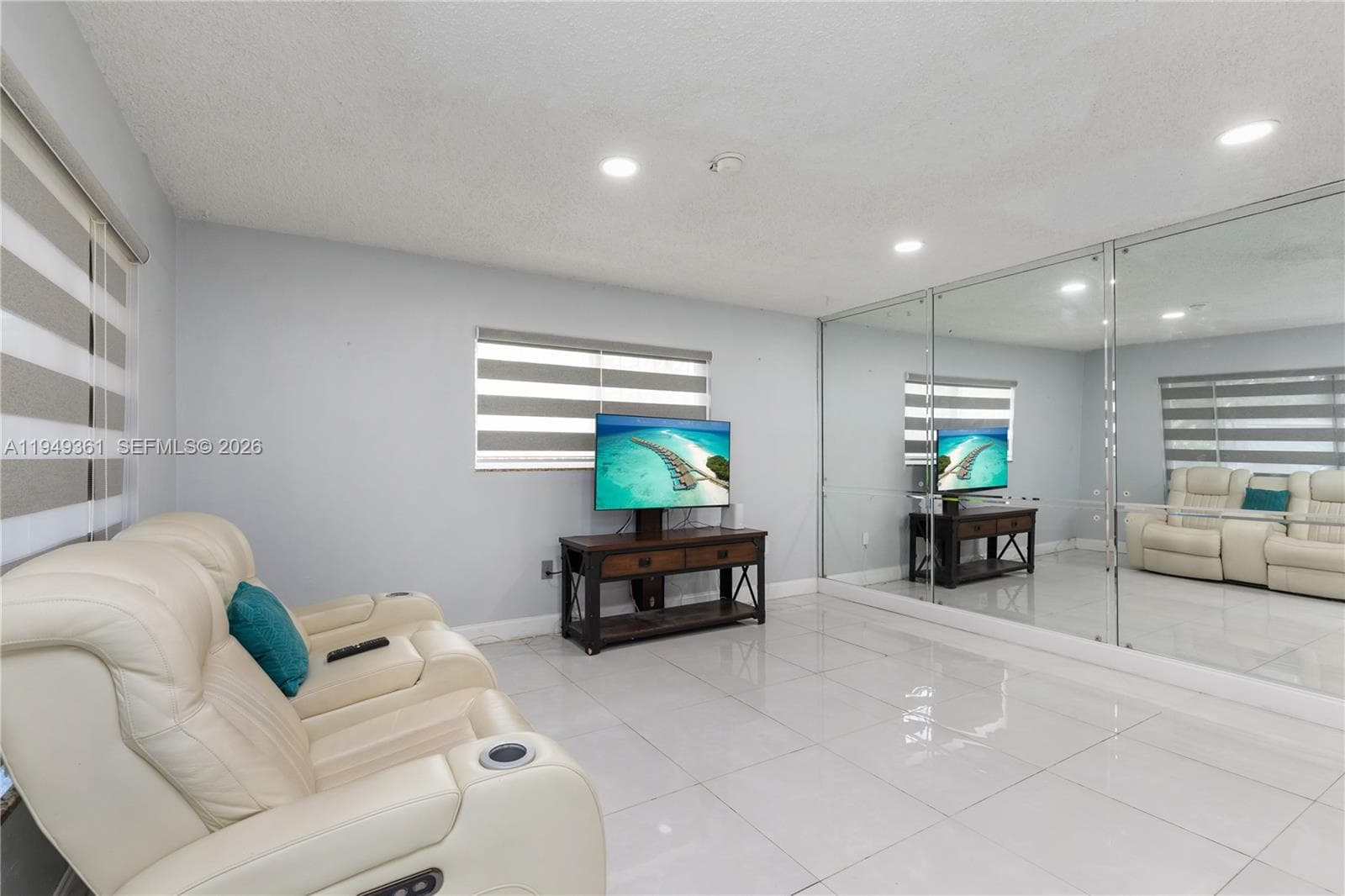 1211 NW 179th St, Miami Gardens FL 33169 — 6