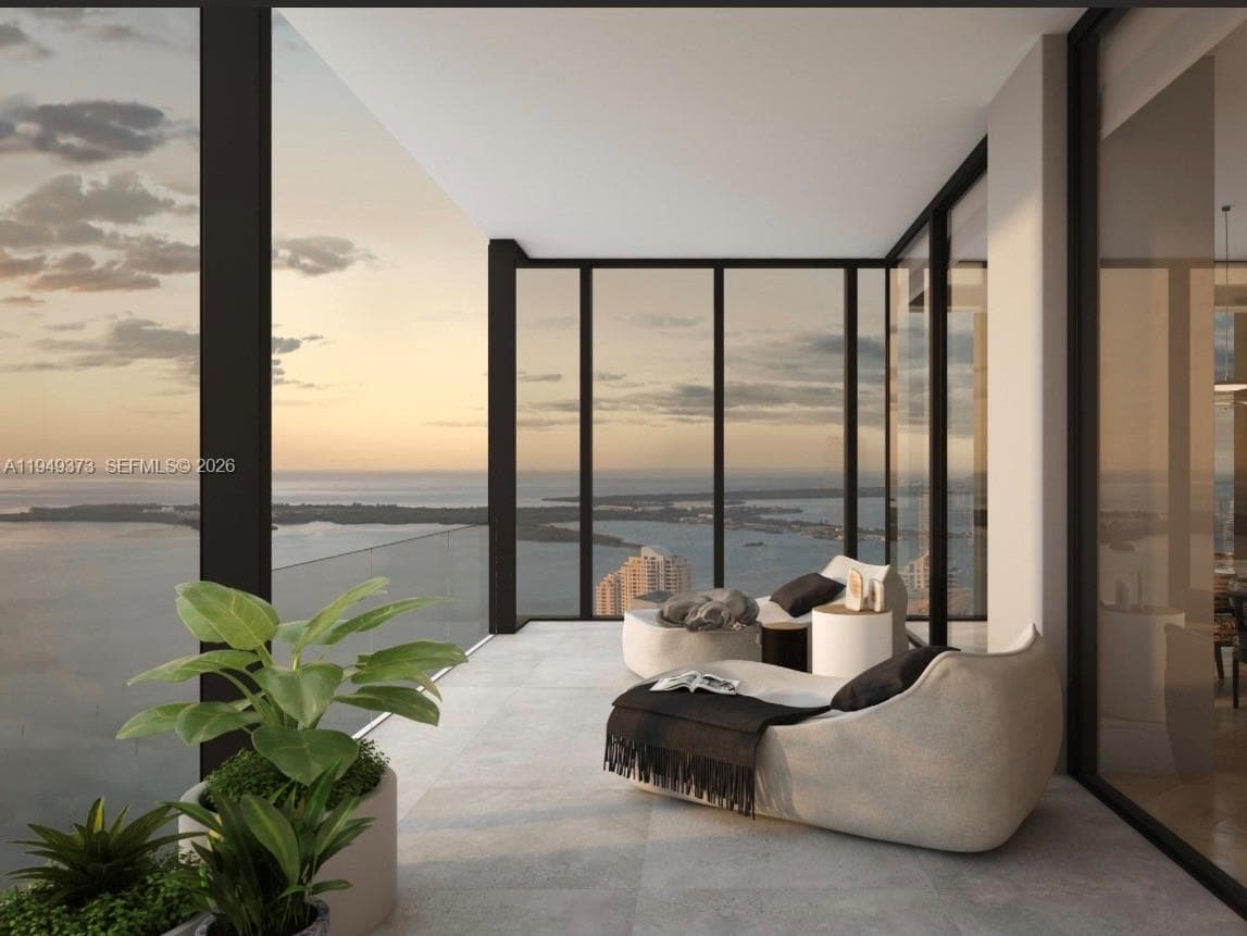 300 N Biscayne Blvd. # 4608, Miami FL 33132 — 9