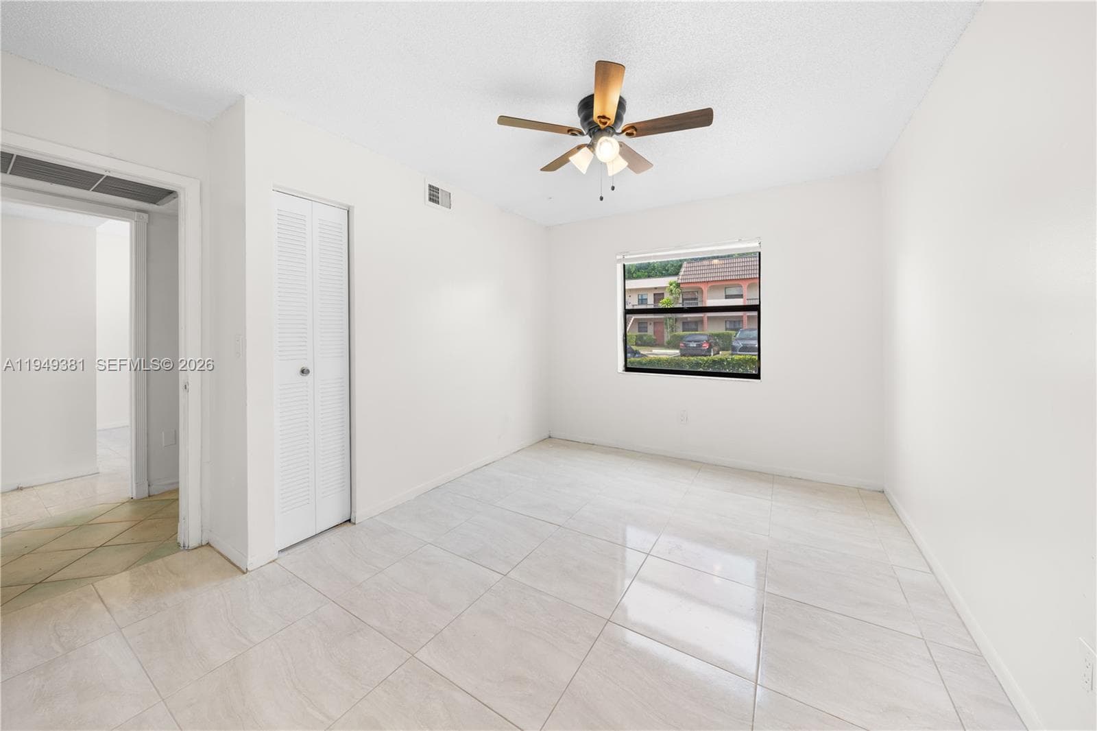 20905 NE 8th Ct # 36, Miami FL 33179 — 23