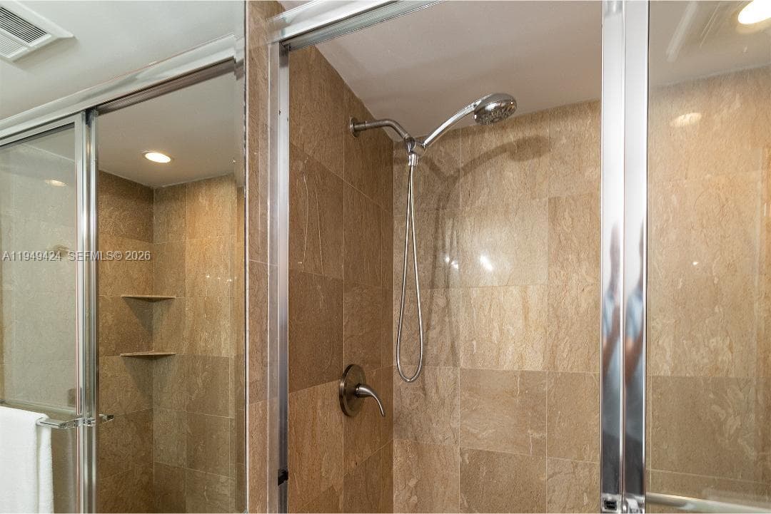 Spiaggia Ocean Condo, Surfside, FL — 34