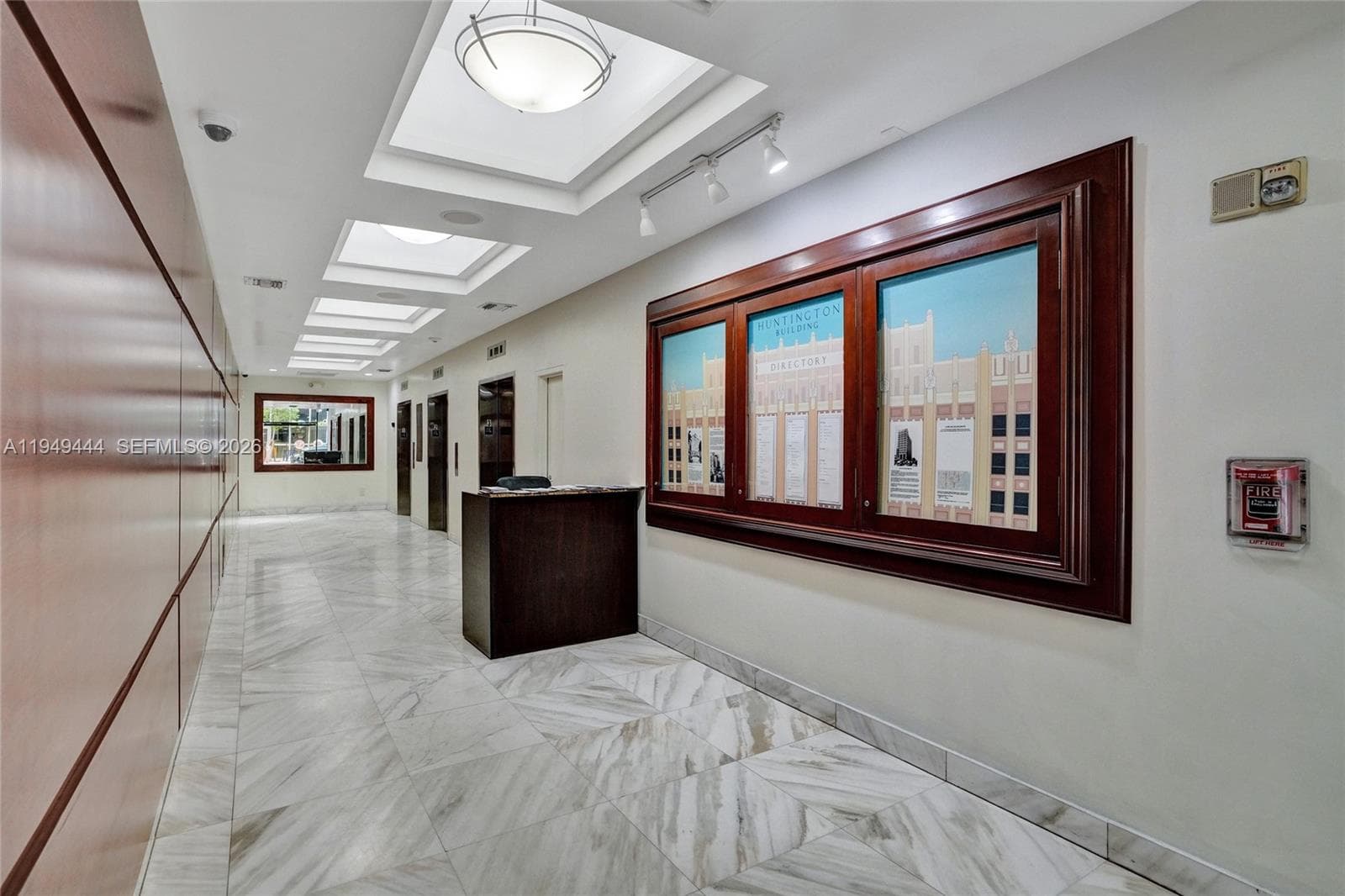 168 SE 1st St # 1200, Miami FL 33131 — 7