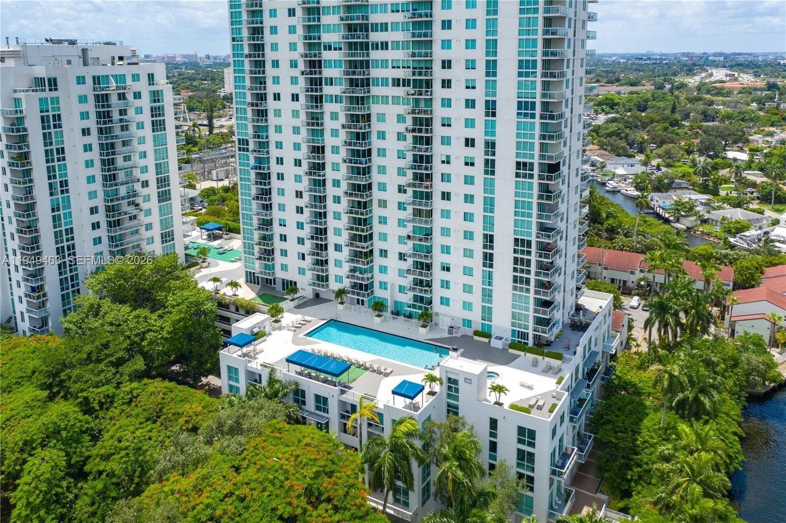 1861 NW S River Dr # 2505, Miami FL 33125 — 39