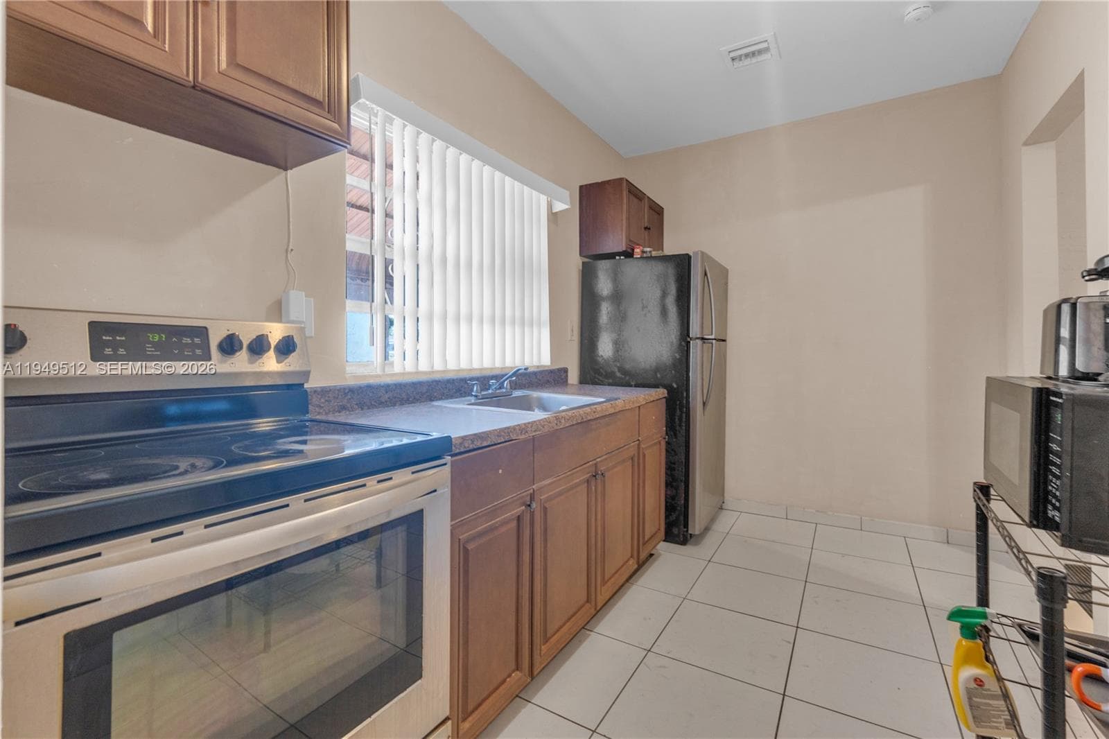 1478 NW 74th St, Miami FL 33147 — 6