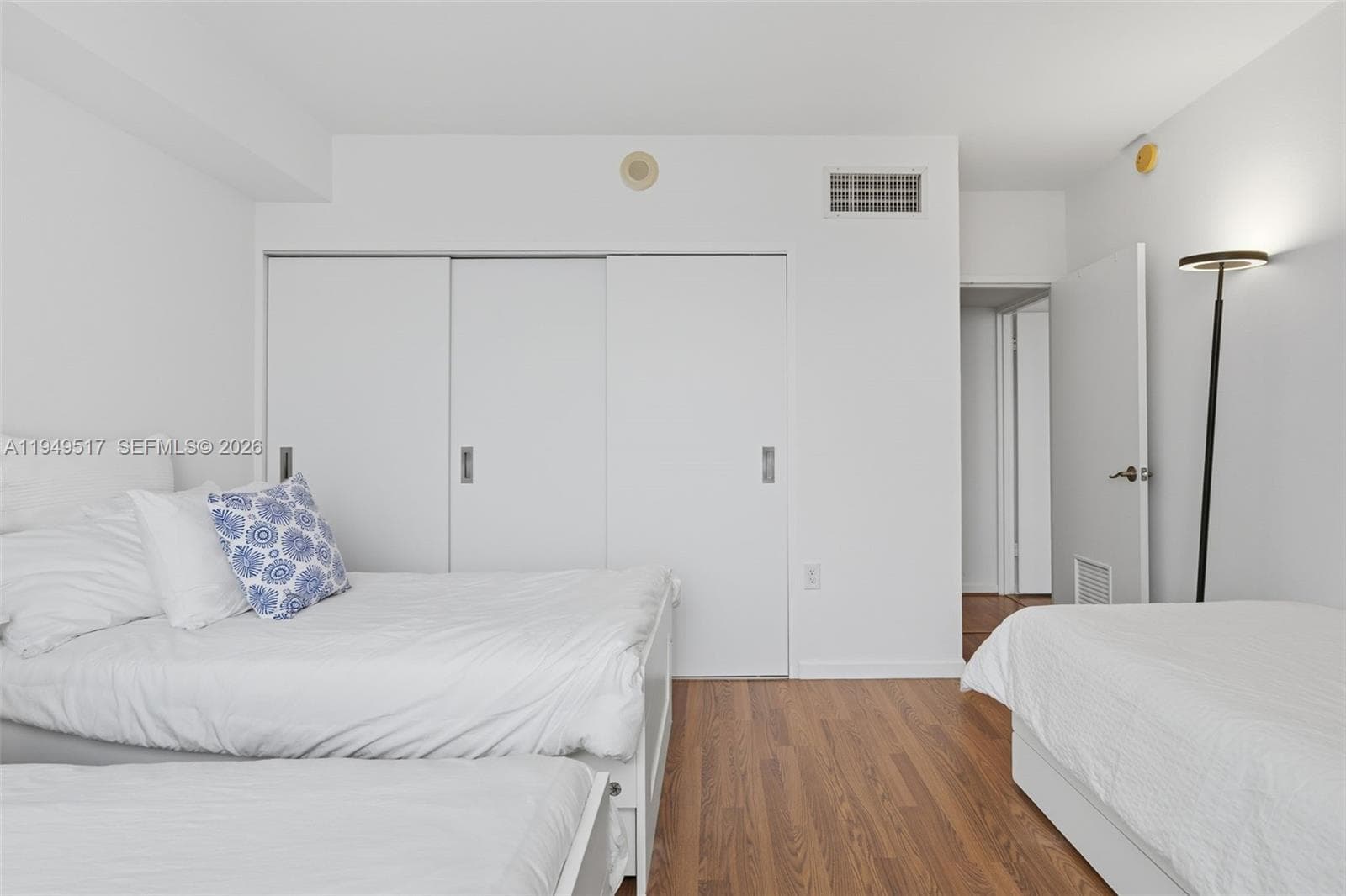 10275 Collins Ave # 718, Bal Harbour FL 33154 — 27