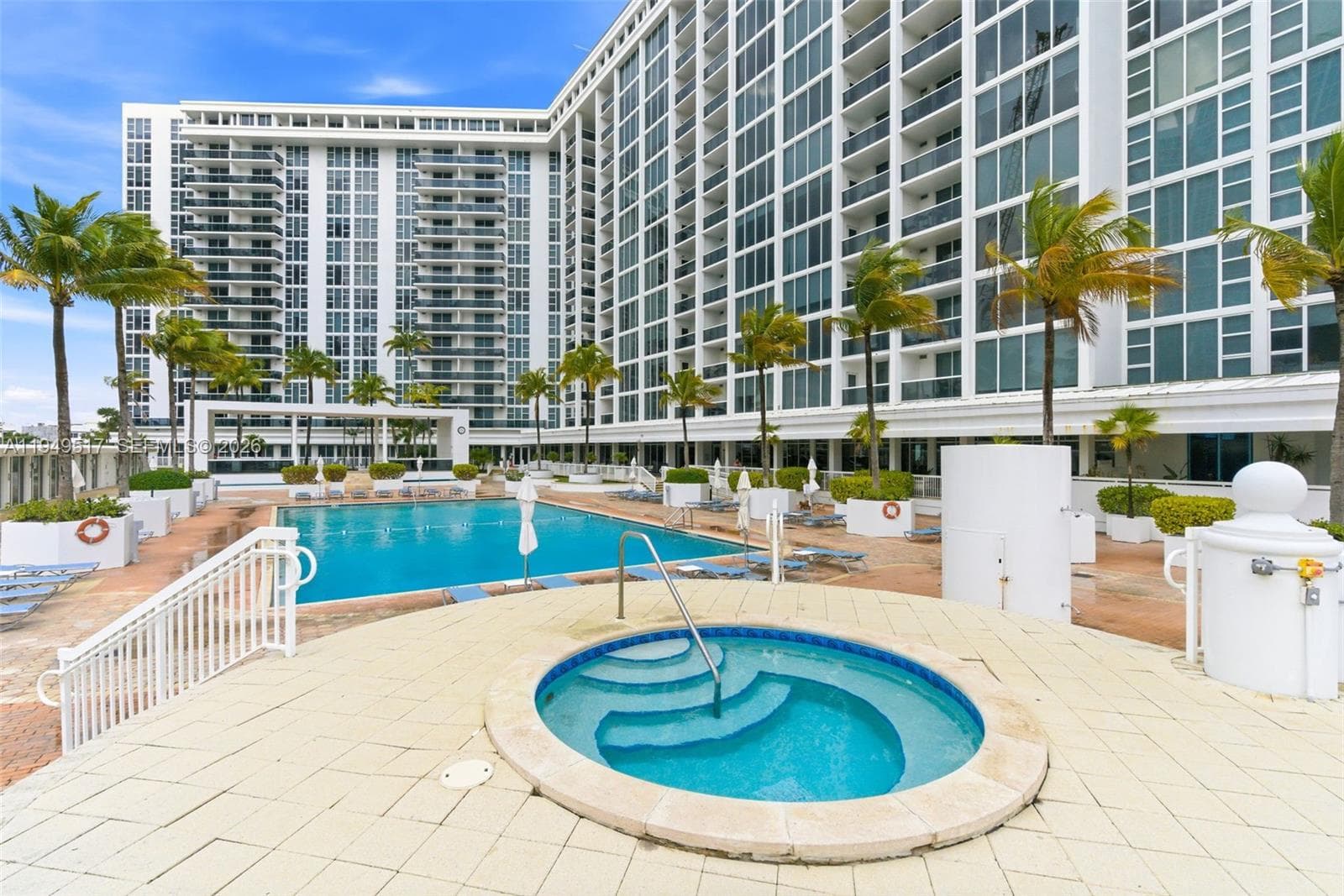 10275 Collins Ave # 718, Bal Harbour FL 33154 — 33