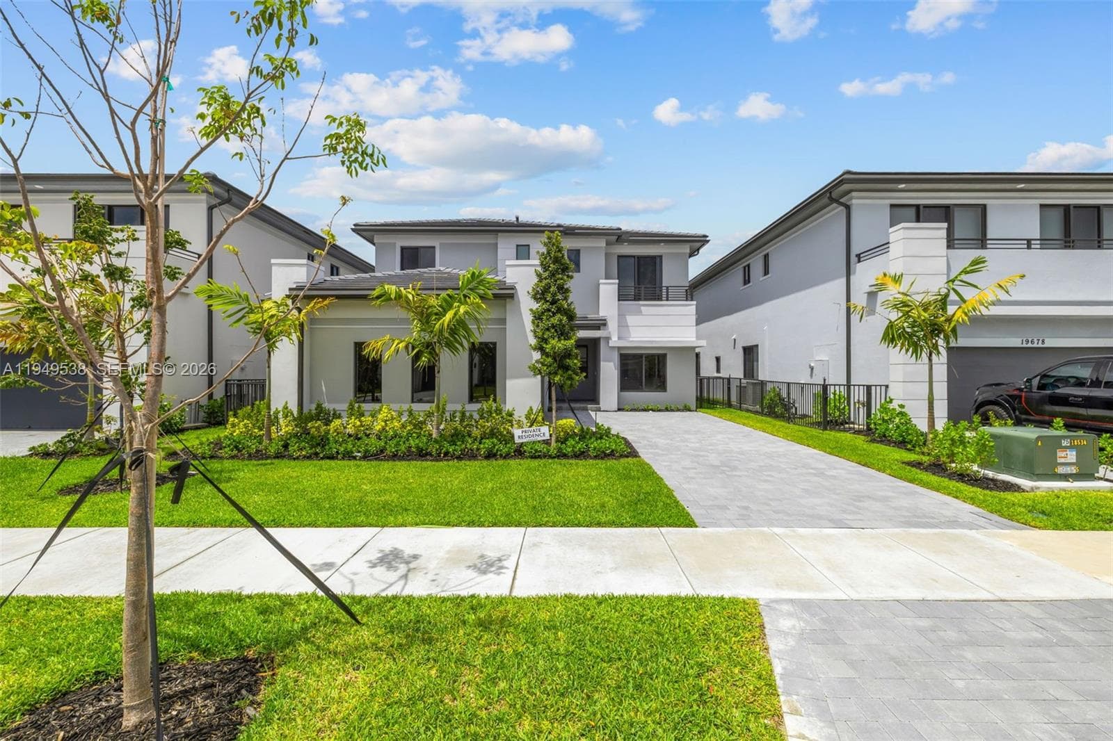 19670 NE 14th Ct # 19670, Miami FL 33179 — 5