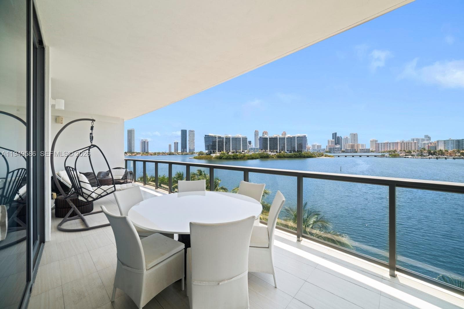 3300 NE 188th St # 414, Aventura FL 33180 — 15