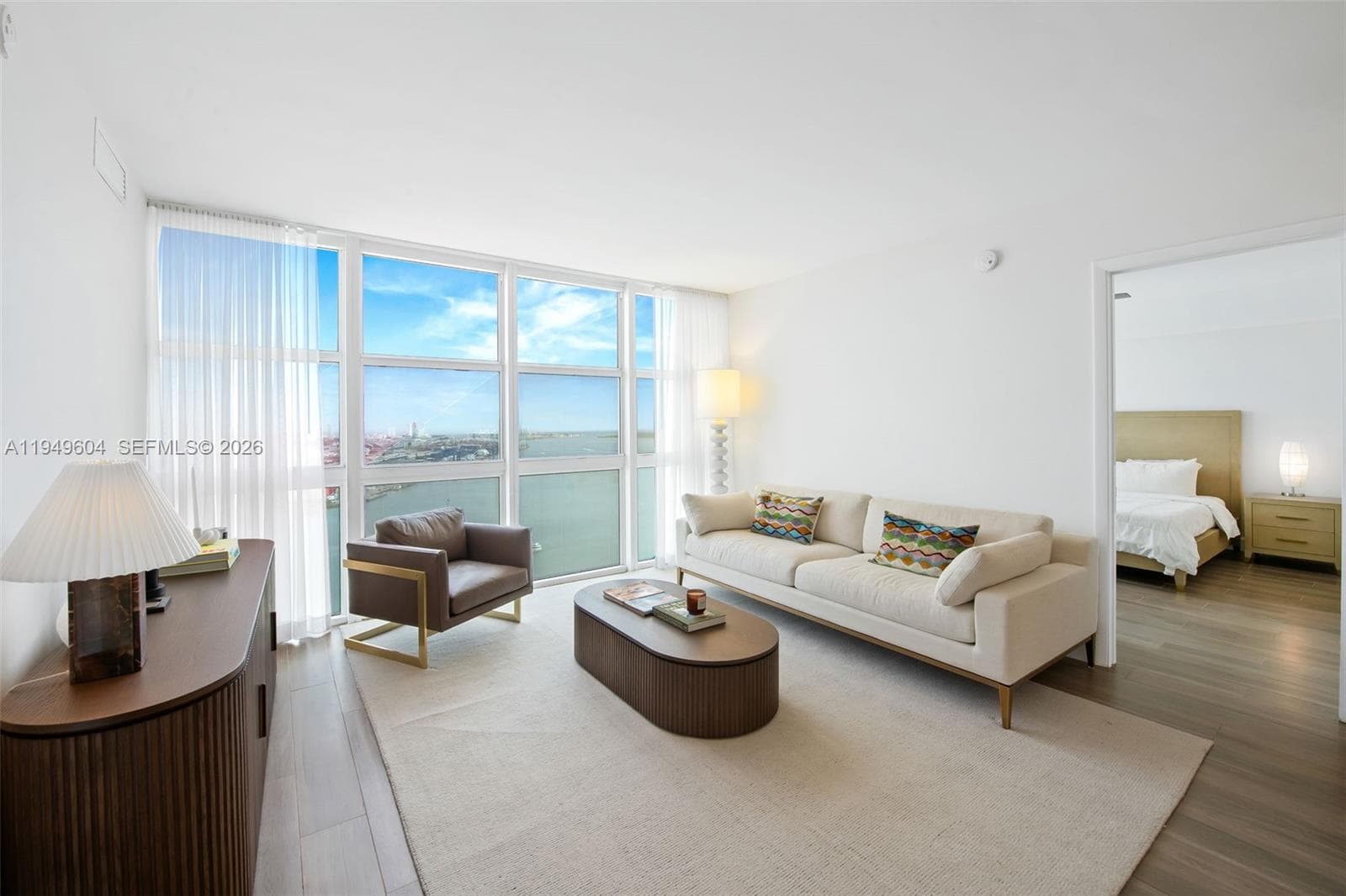 50 Biscayne Blvd # 3904, Miami FL 33132 — 12