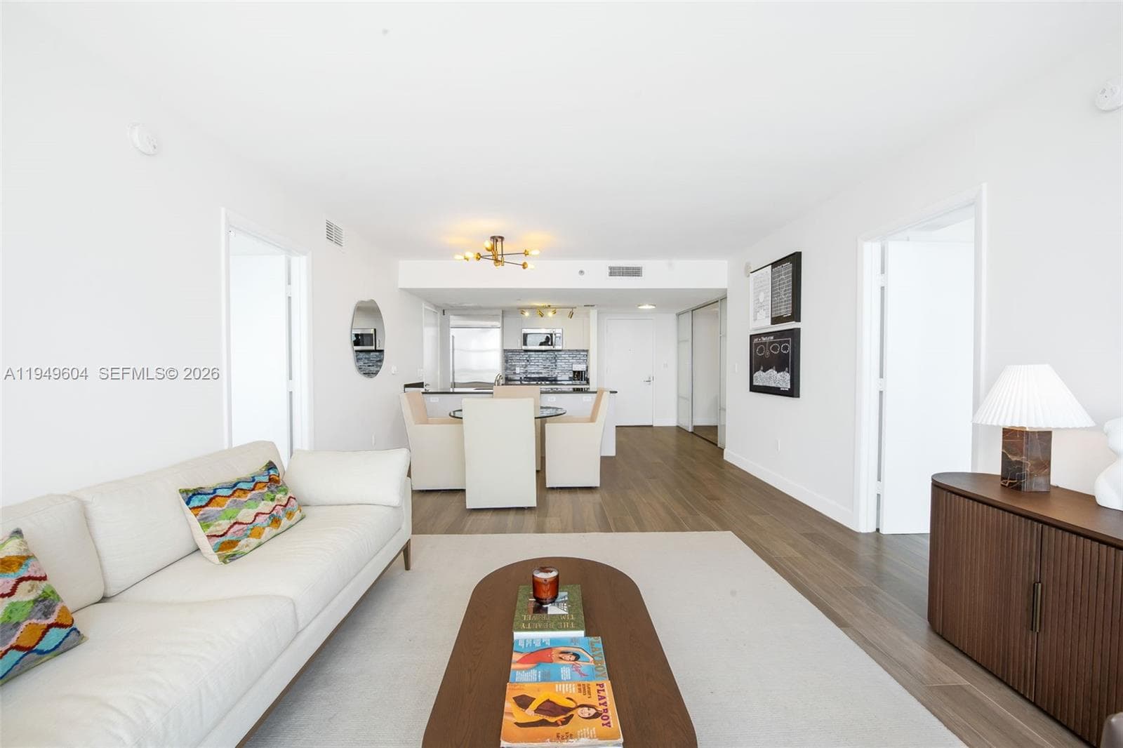 50 Biscayne Blvd # 3904, Miami FL 33132 — 11